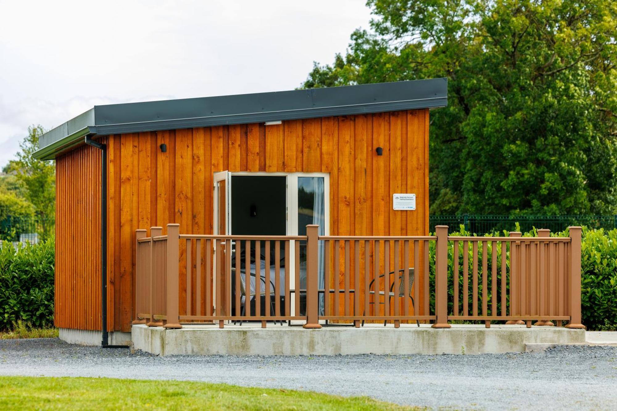 Stoneyford Luxurious Cabins エクステリア 写真